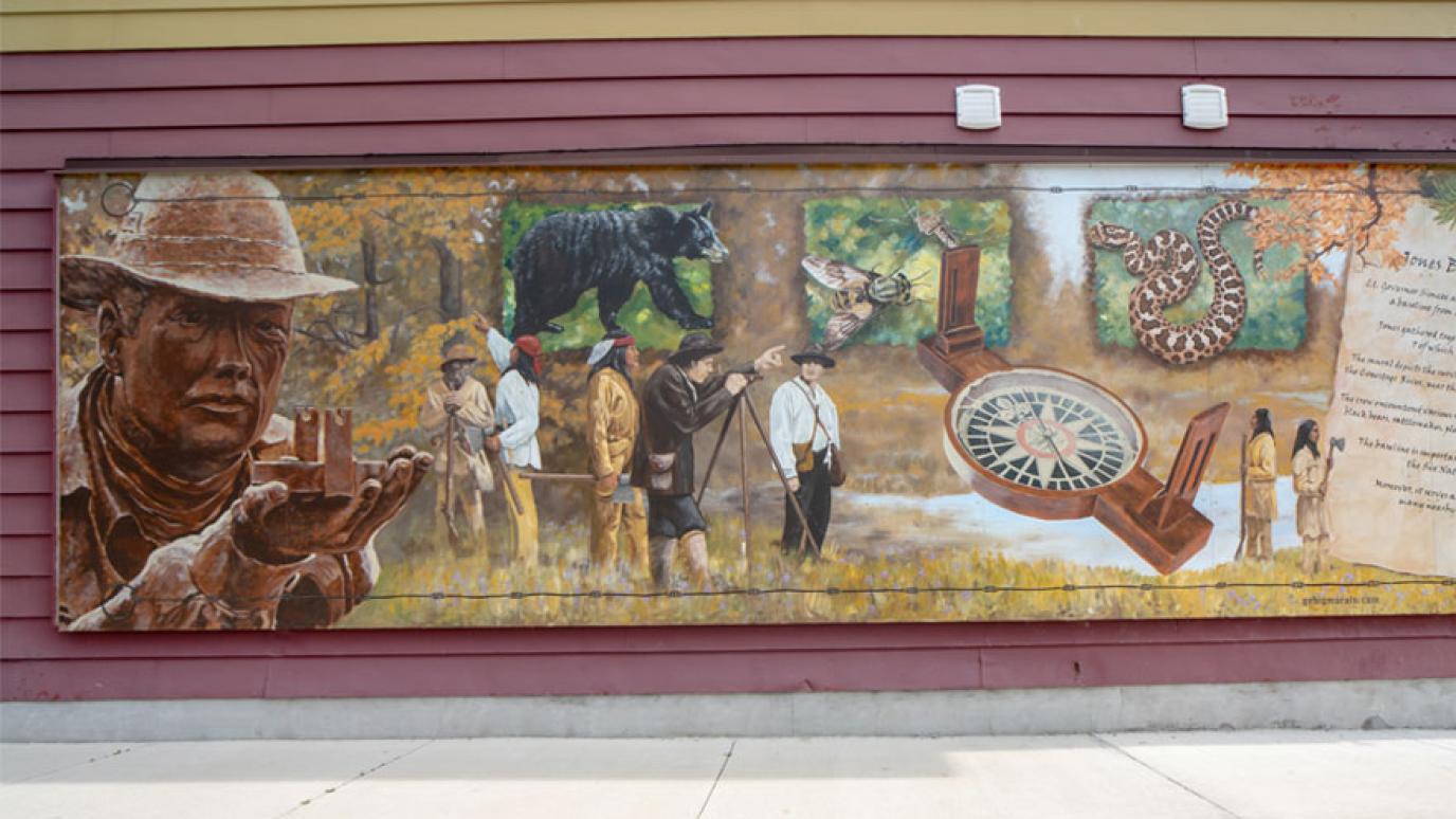 Wall mural in downtown Arthur