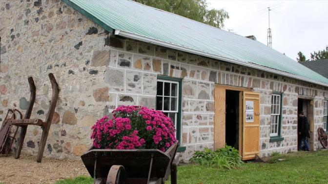 Lynes Blacksmith historic building